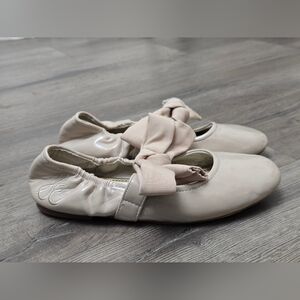 Sam Edelman Kids Felicity Ballet Flat Girls Size 4 Light Glossy Patent Pinkish